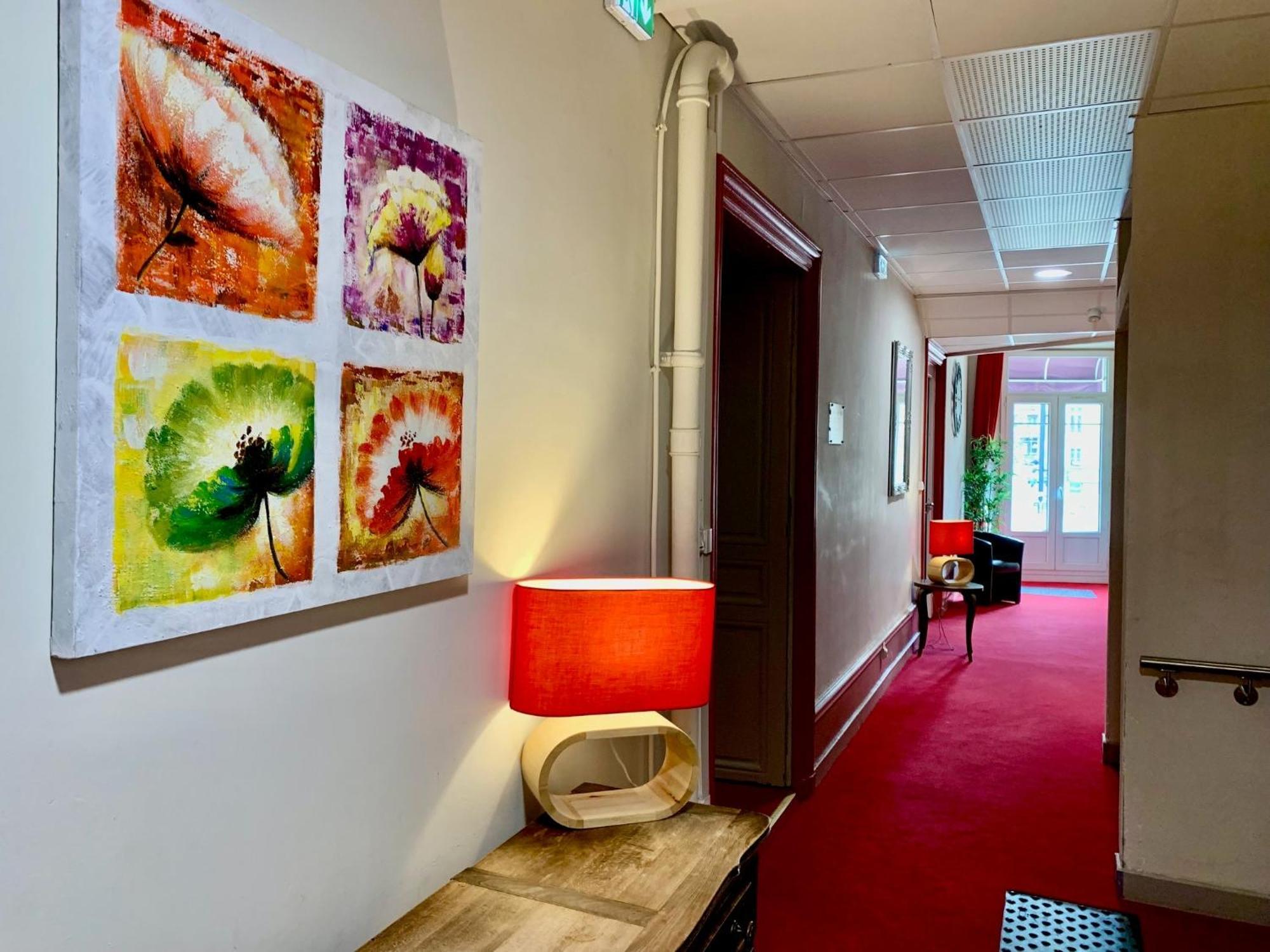 Hotel Du Midi Annonay Bagian luar foto
